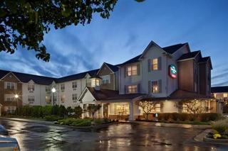 Towneplace Cleveland Hotel 3*